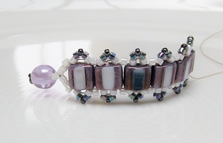 A touch of Art Deco, Bracelet